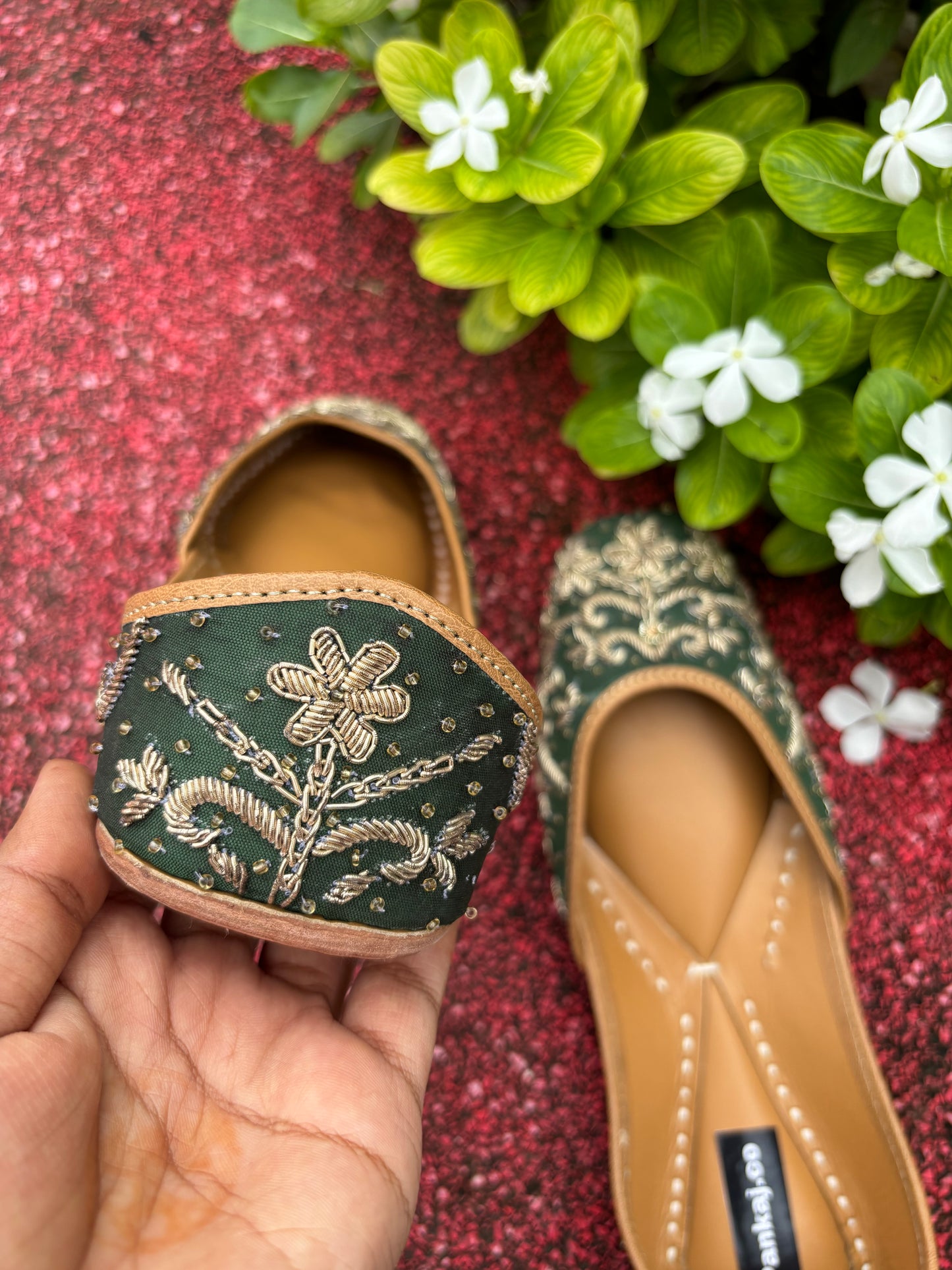 Mehendi Phool