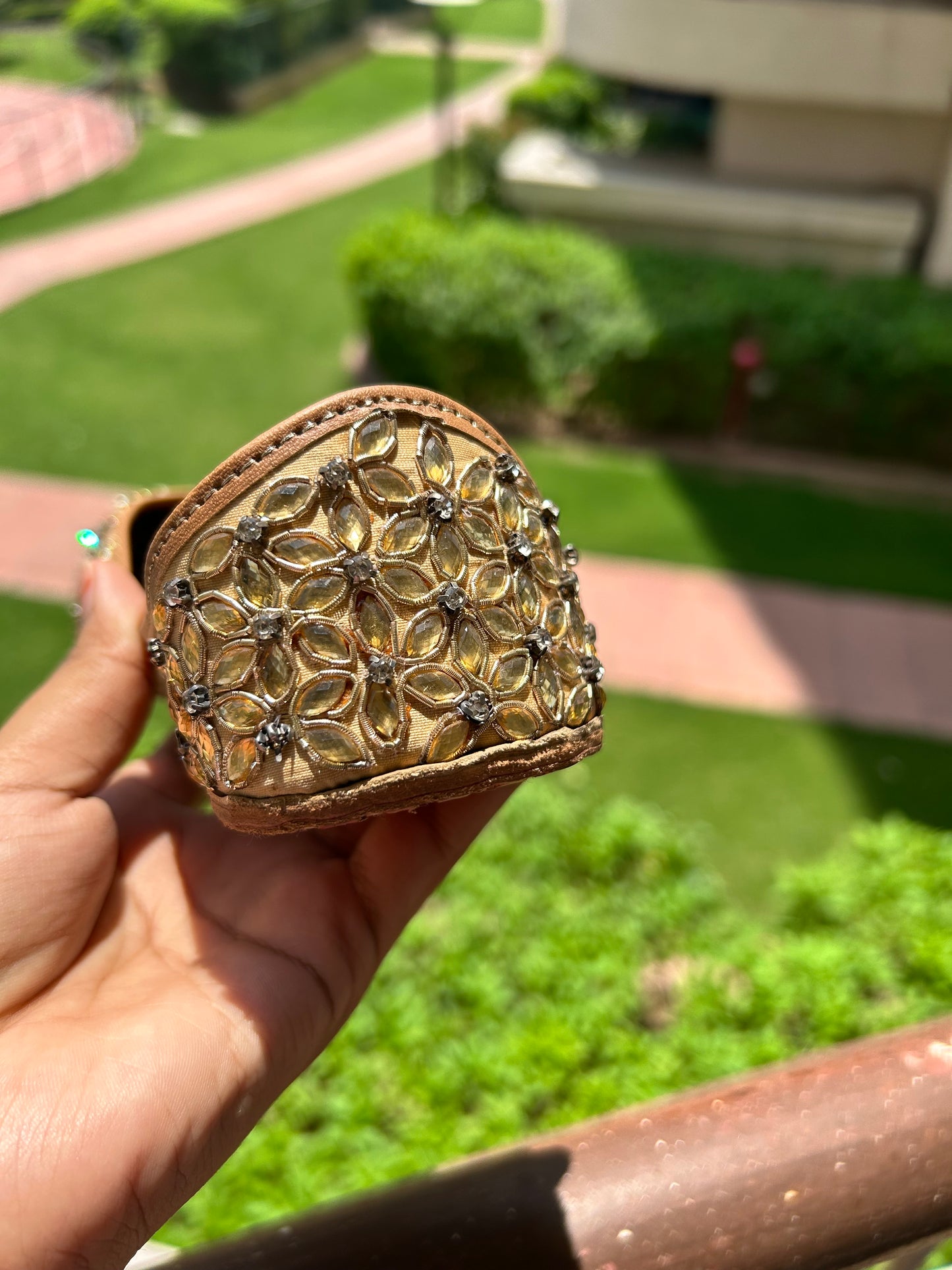 Golden Floral Studded Jutti