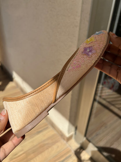 Baby Pink Sequence Jutti