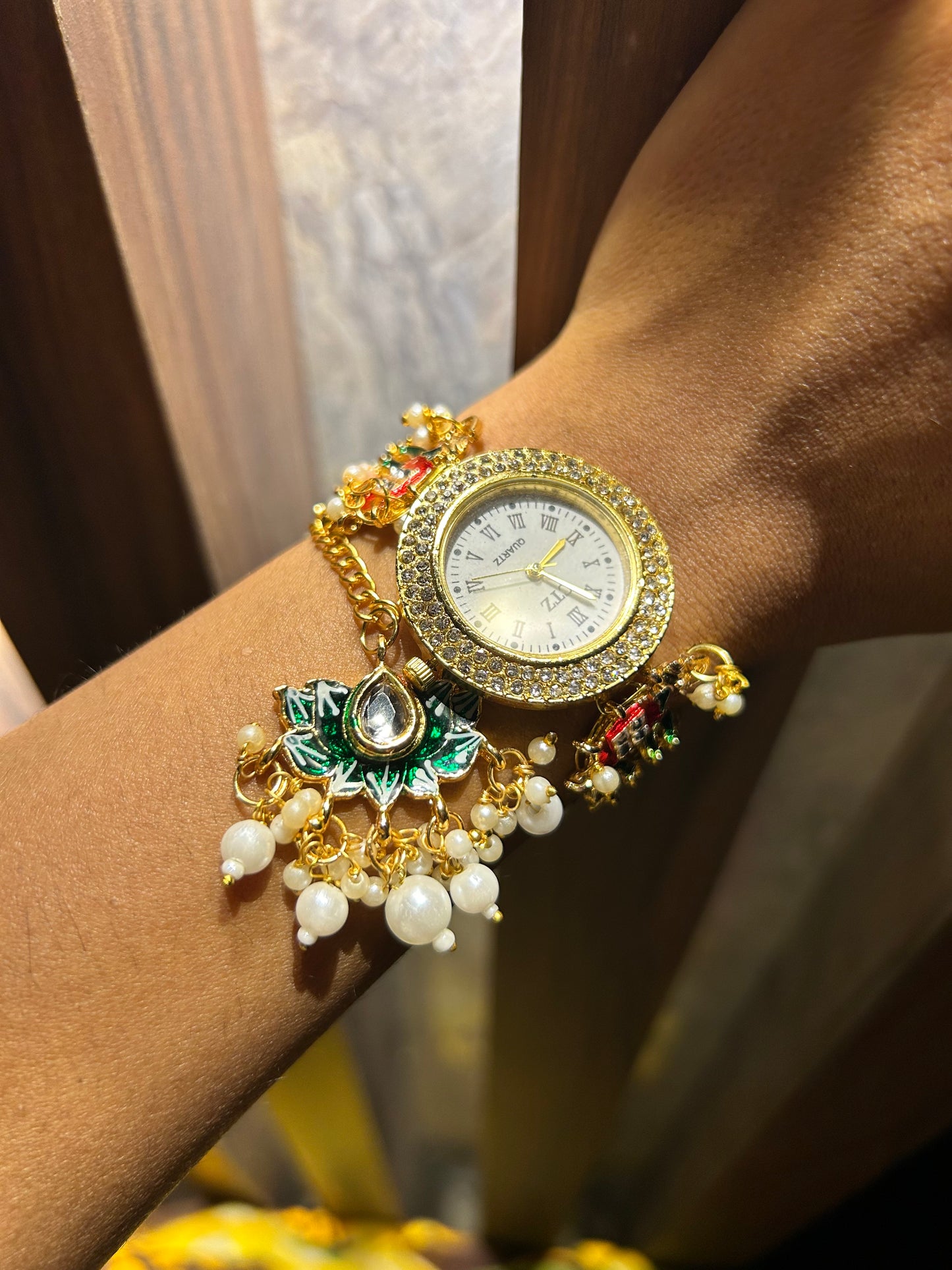 Kundan Watch With Latkan