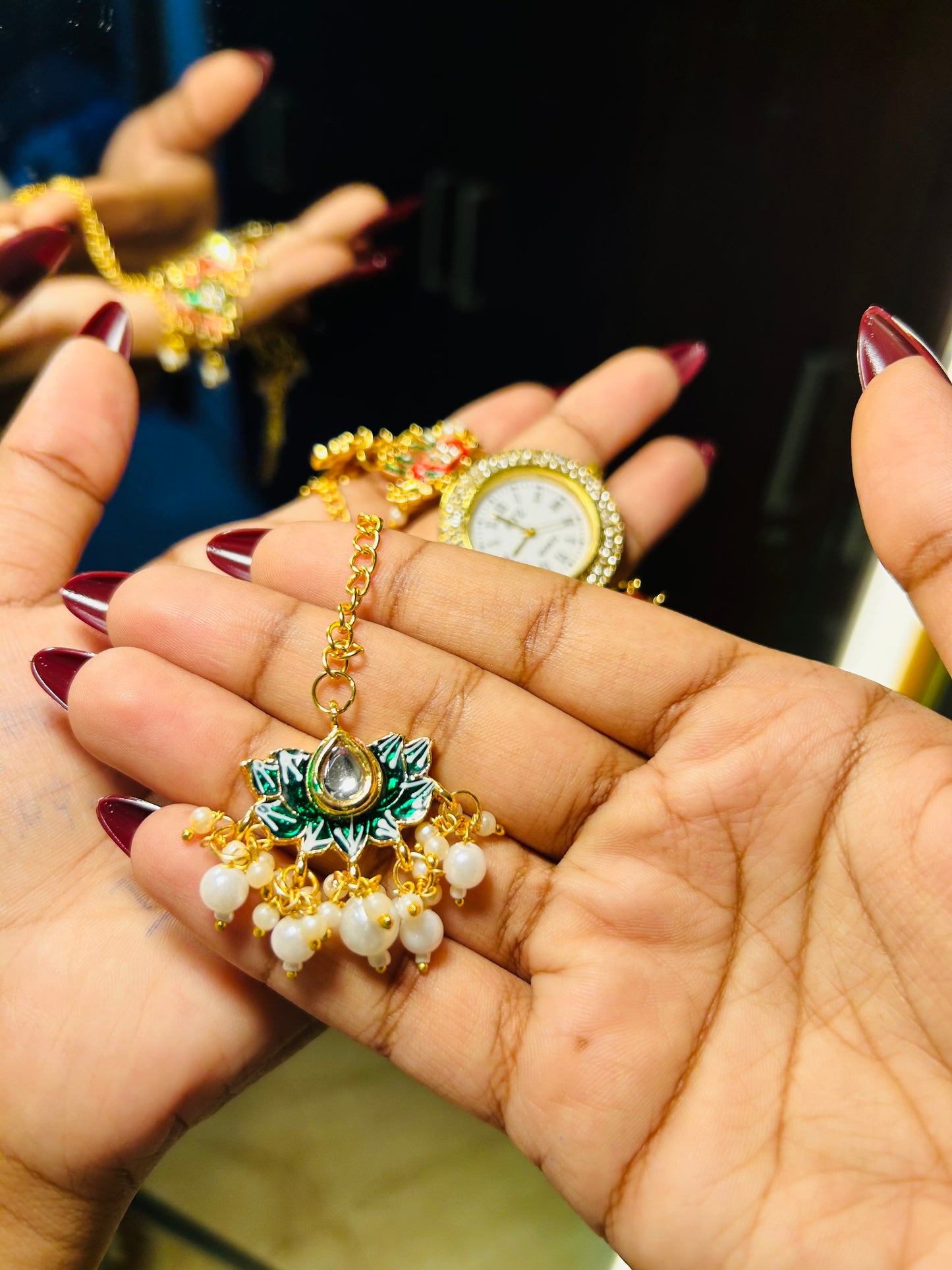 Kundan Watch With Latkan